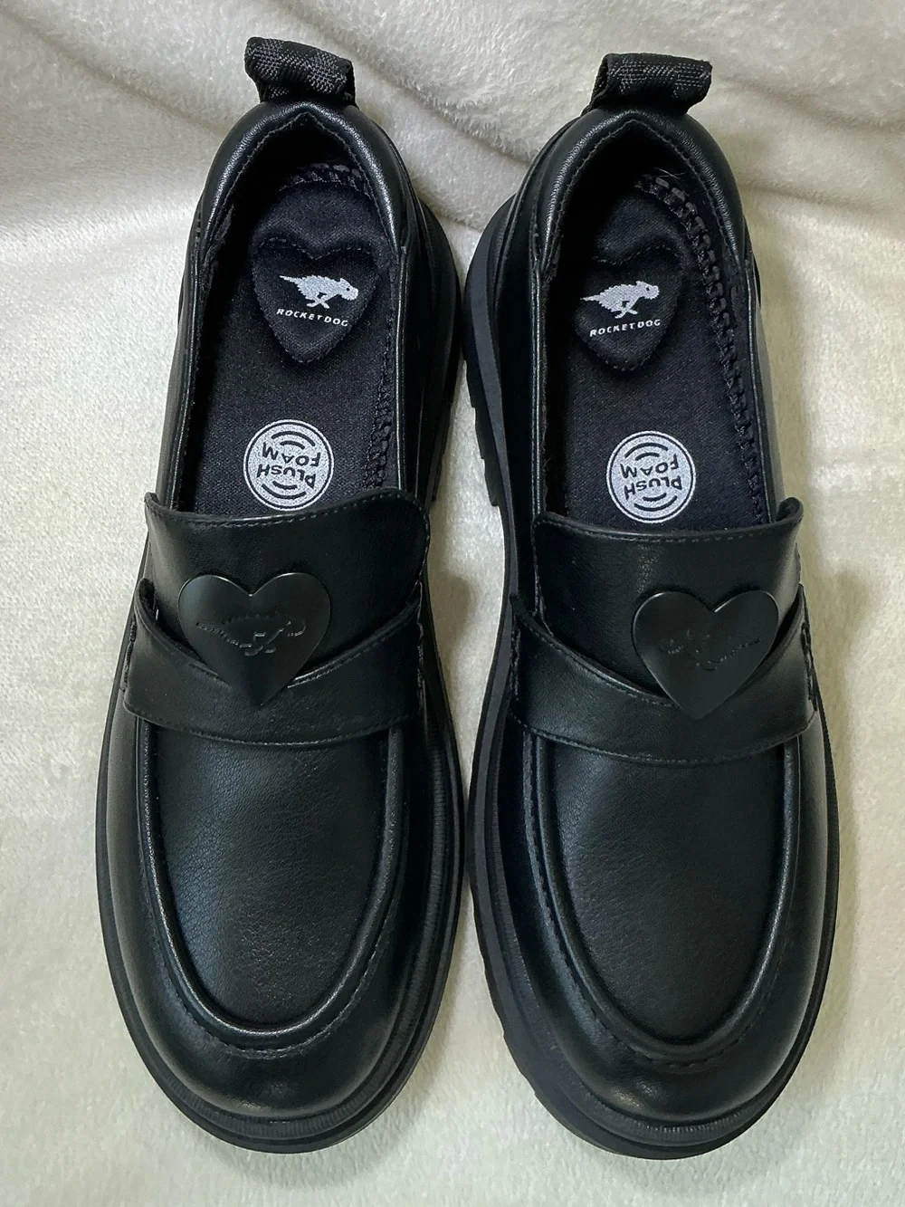 NEW! Rocket Dog “Dandy” Platform Black Loafers Women’s size 8.5 NWOT